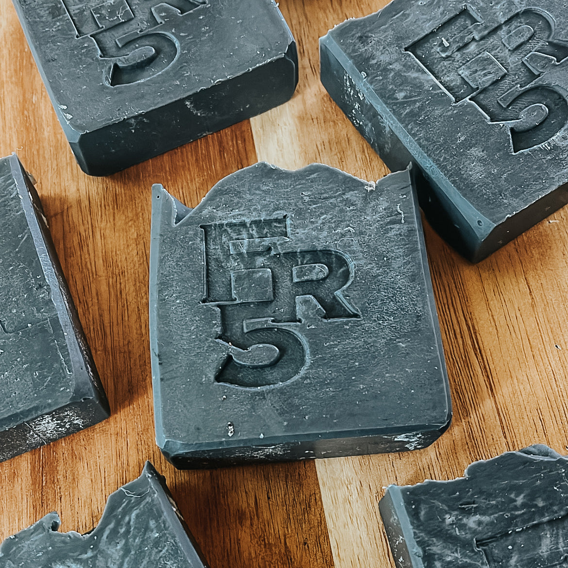 HANDCRAFTED TALLOW SOAP - DETOX