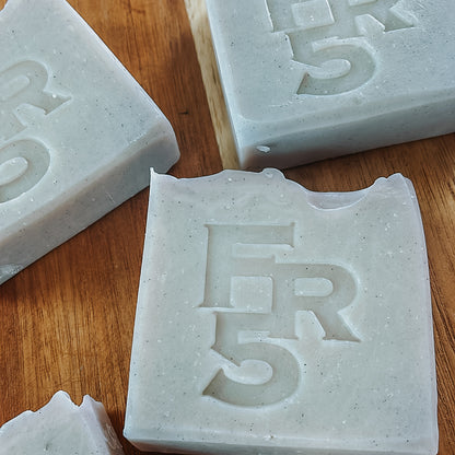 HANDCRAFTED TALLOW SOAP - GARDEN AIR