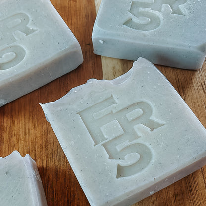 HANDCRAFTED TALLOW SOAP - GARDEN AIR