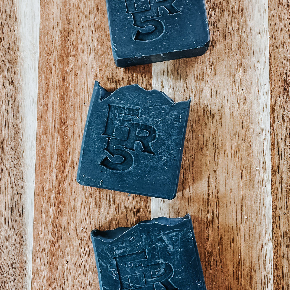 HANDCRAFTED TALLOW SOAP - DETOX