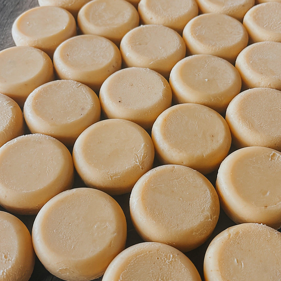 SOAP PEBBLE BAR